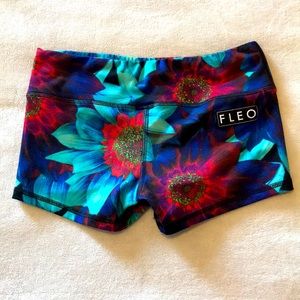 Neon Azul 2.5 inch shorts